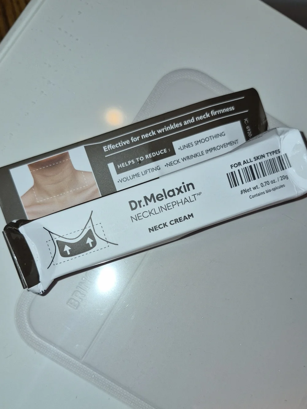 0NecklineCream - White | Neck Cream for Neck Firmness Dr Melaxin
